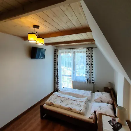 Widokowa Cudzich 招待所