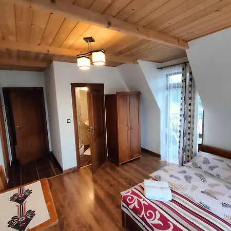 Widokowa Cudzich 招待所